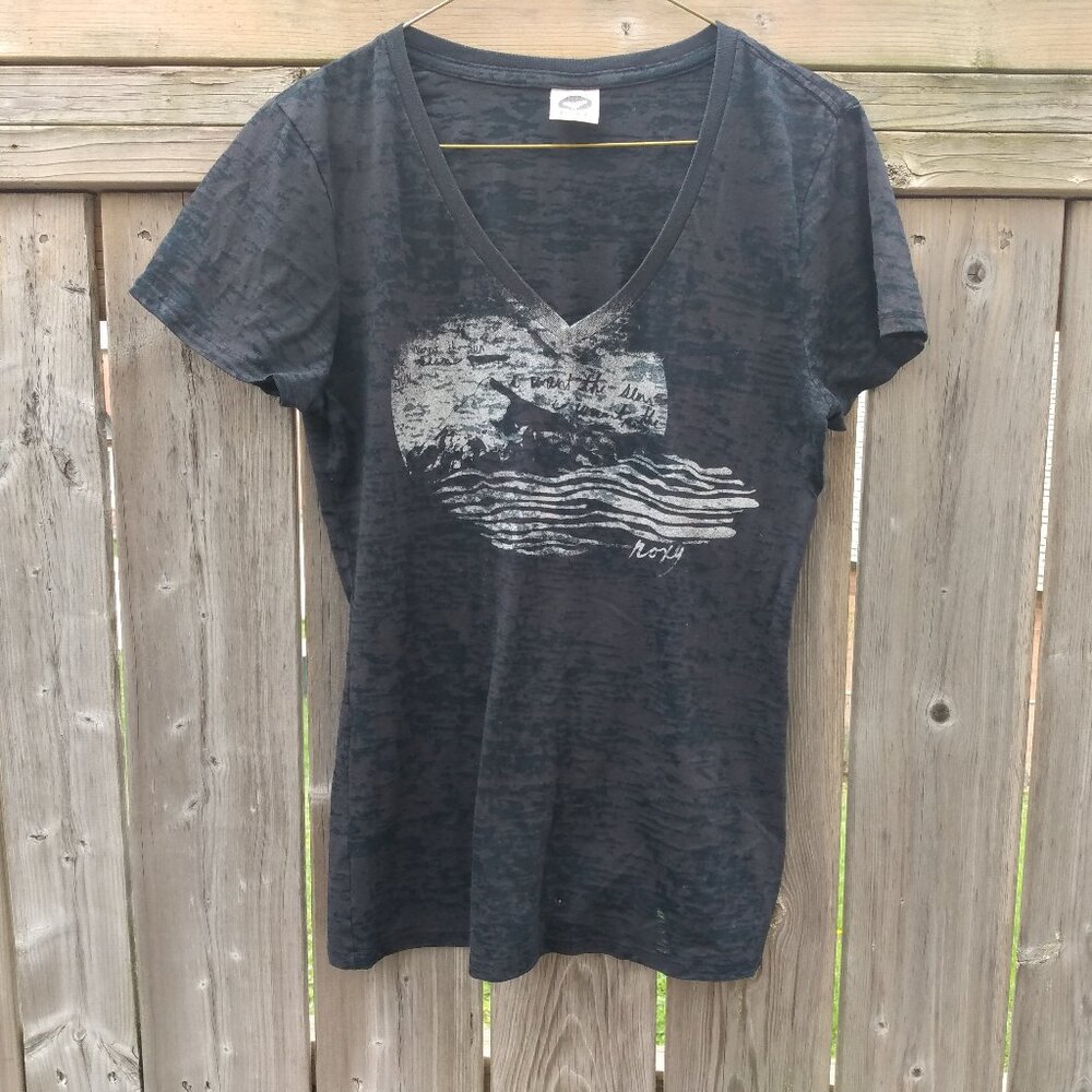 Vintage Roxy T-Shirt Y2K 2000s Sheer Burnout Graphic "I Want the Sun" V-Neck